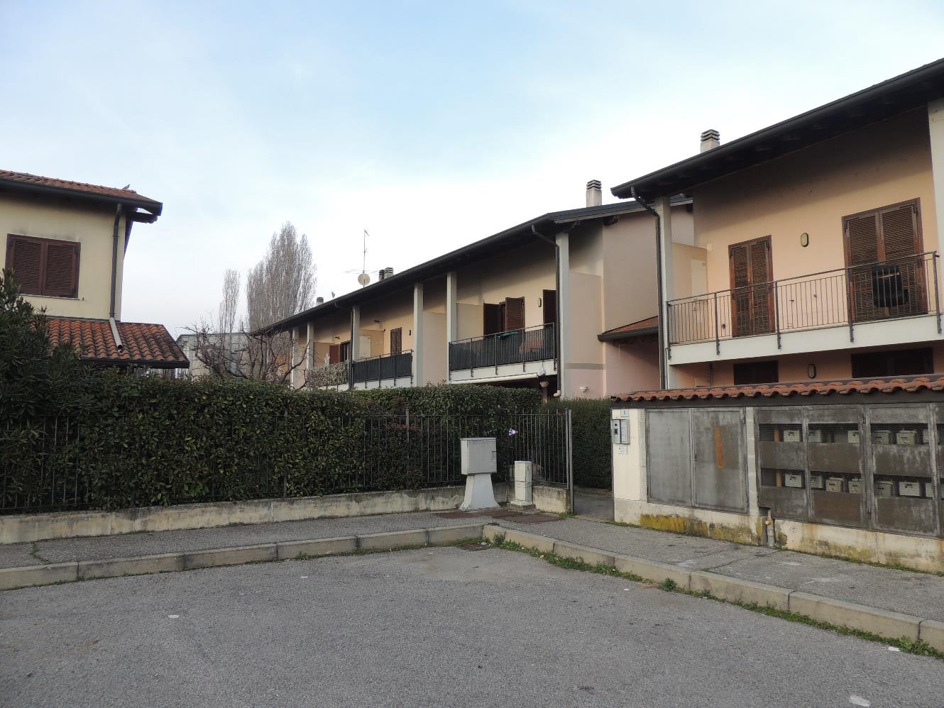 Appartamento All’asta In Via Peschiera, 3, 27010 Roncaro Pv, Italia Roncaro, Pavia #finsubito richiedi mutuo fino 100%