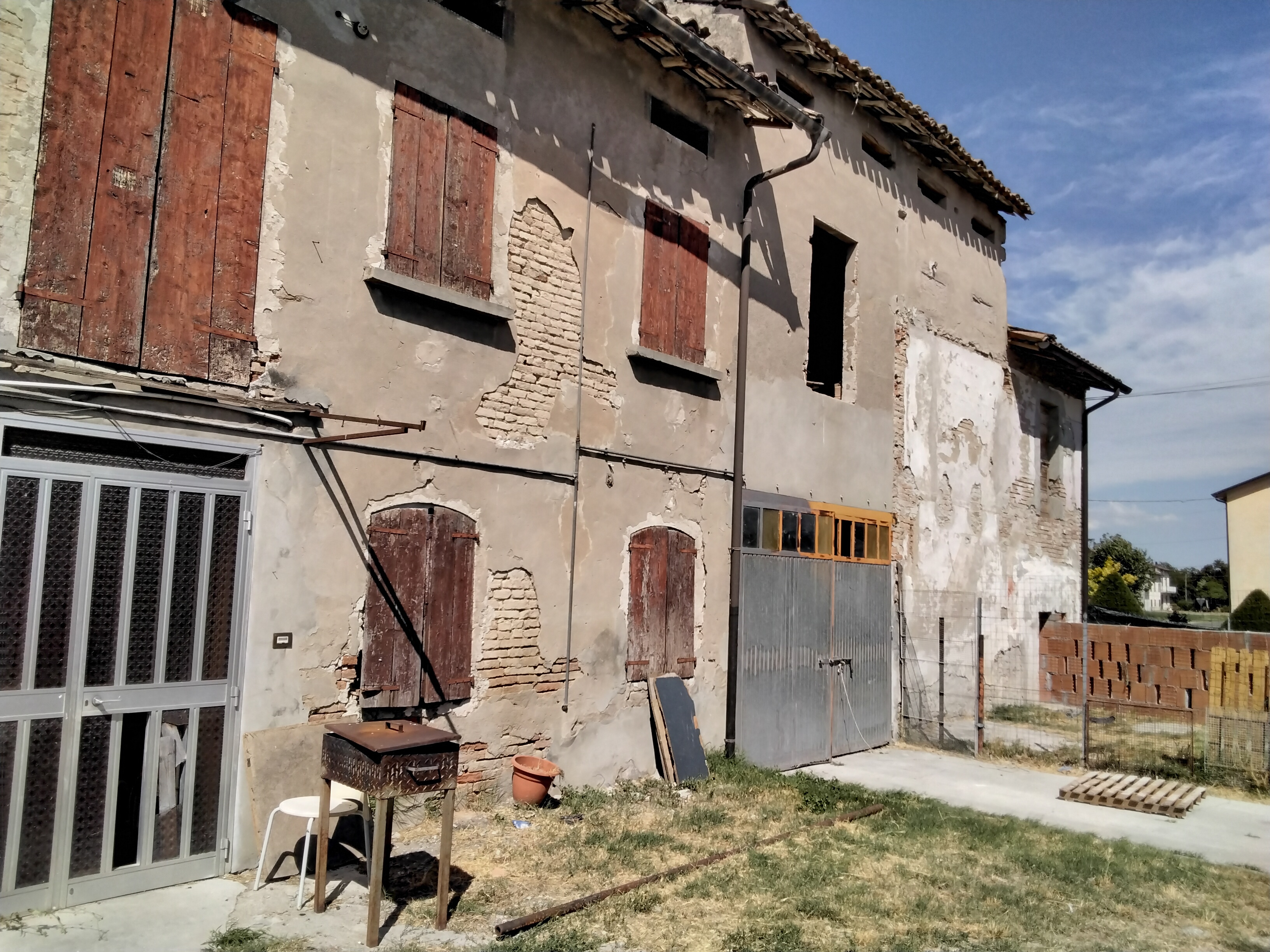 Appartamento All’asta In Via San Leonardo, 43-45 – Via Prato Bovino, 70 – 42024 Castelnovo Di Sotto (RE)  #finsubito richiedi mutuo fino 100%